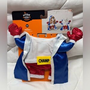 Hyde & EEK! Pet Boxer Costume “CHAMP” Dog costume- XS up to 10lbs Red White Blue